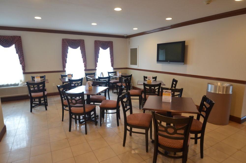Comfort Inn & Suites Quakertown Exterior foto